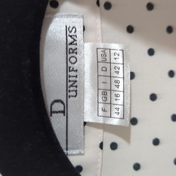 White button up blouse - Picture 4 of 4